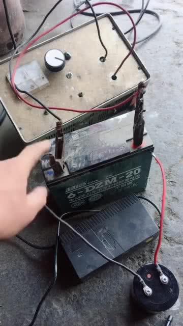 電動(dòng)車(chē)電瓶老是充不上電,這個(gè)方法就能解決